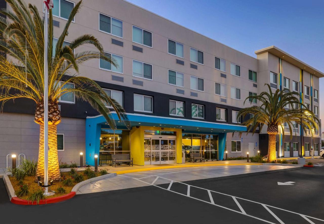 Tru By Hilton Lathrop Hotel Bagian luar foto