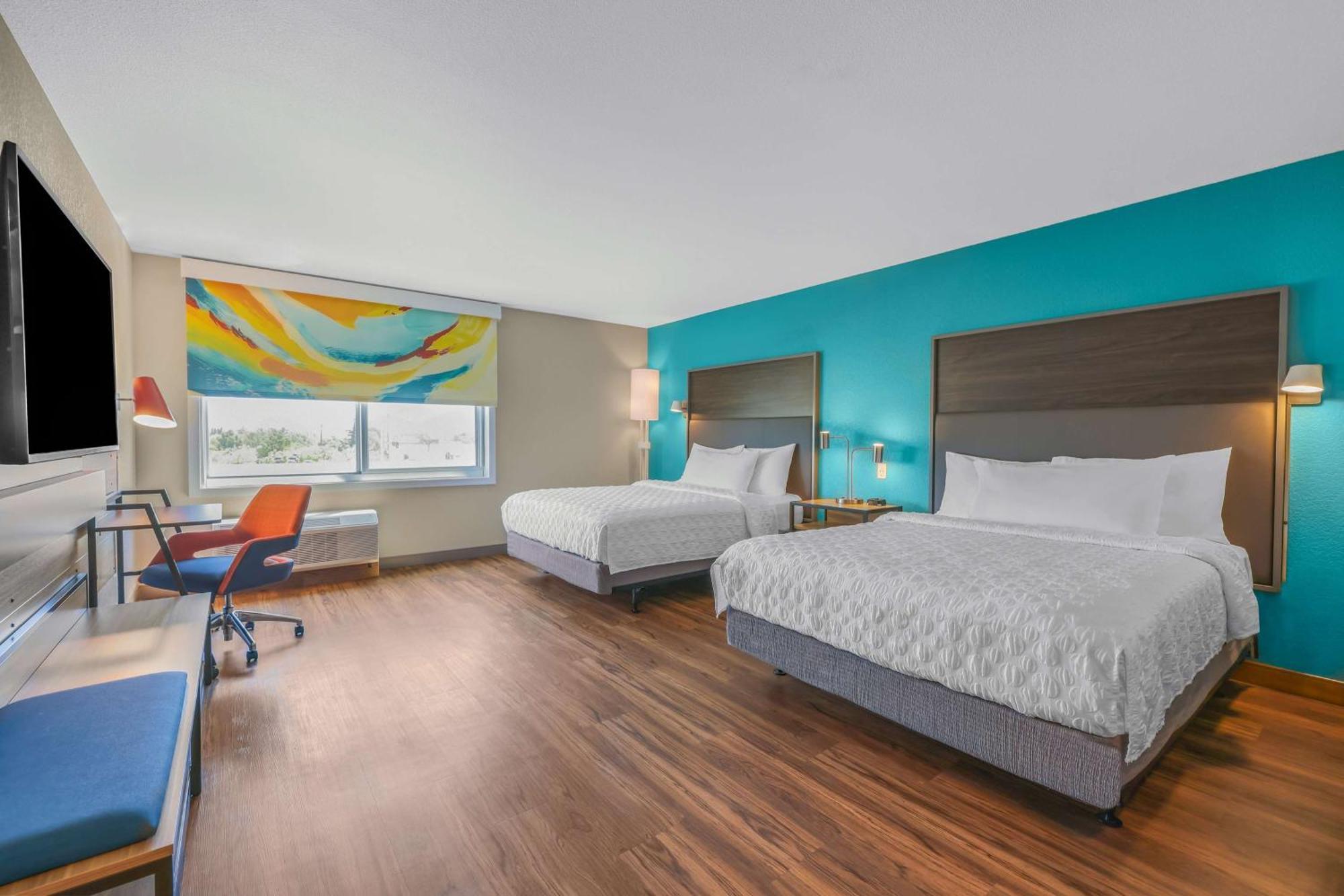 Tru By Hilton Lathrop Hotel Bagian luar foto